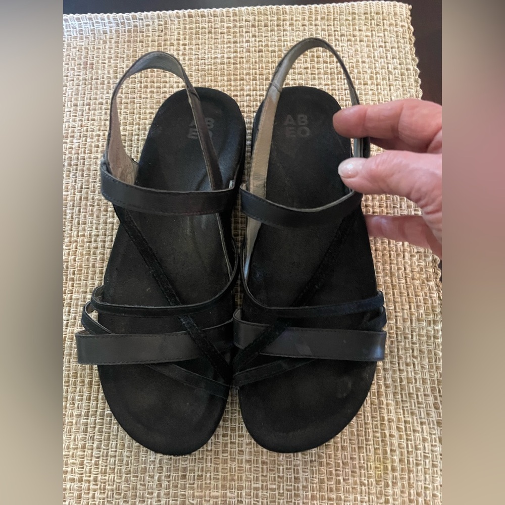 ABEO Women's Black Strappy Sandals